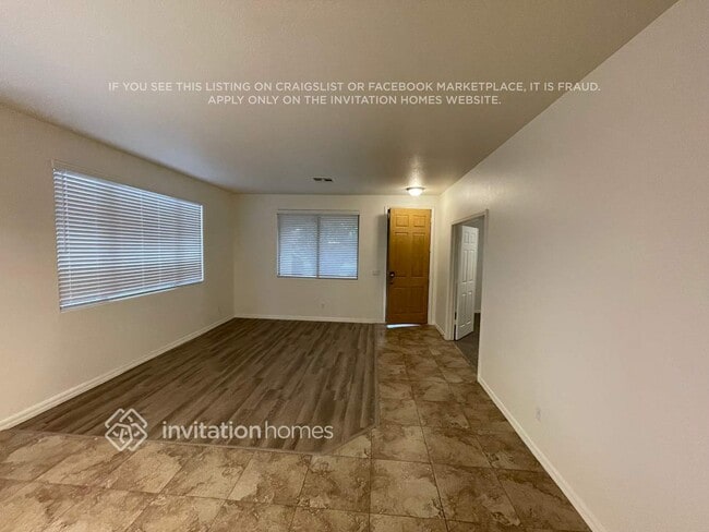 14586 W Merrell St in Goodyear, AZ - Building Photo - Building Photo