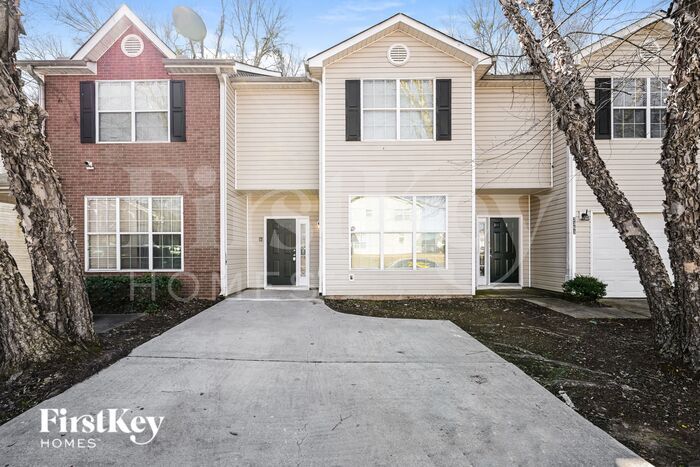 2355 Brianna Dr in Hampton, GA - Building Photo