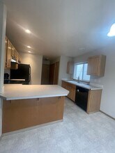 6158 S Cushman Ave in Tacoma, WA - Building Photo - Building Photo