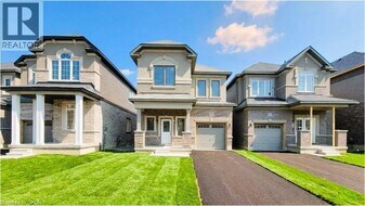 15 Copeman Ave in Brantford, ON - Building Photo