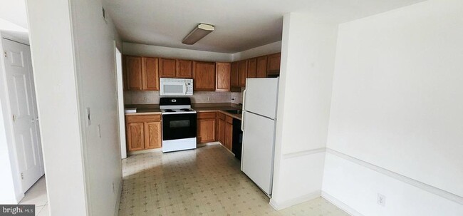 1864 Gibson Rd in Bensalem, PA - Building Photo - Building Photo