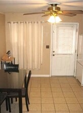 4519 W La Villa Ln in Tampa, FL - Building Photo - Building Photo