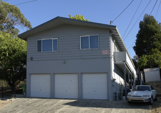 24376 Margaret Dr in Hayward, CA - Building Photo - Building Photo