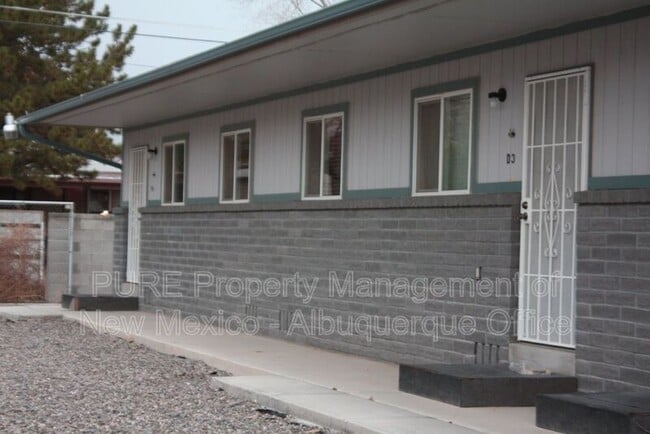 property at 408 E Comanche St