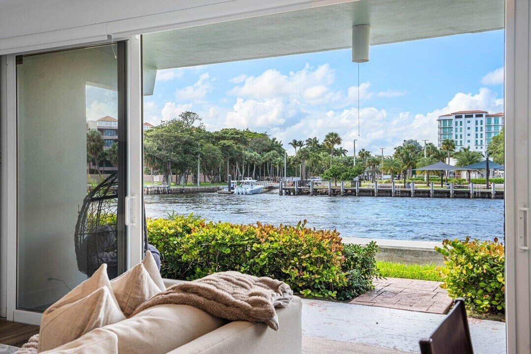 65 SE Spanish Trail in Boca Raton, FL - Building Photo