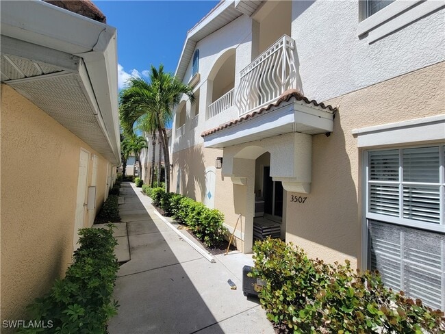 property at 3037 Driftwood Way
