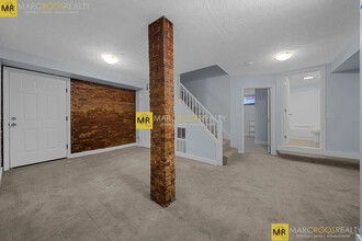 190 Athens St, Unit 1 in Boston, MA - Building Photo - Building Photo