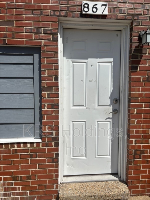 property at 867 41st St