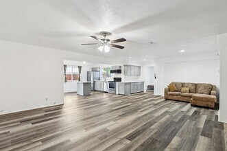 2937 Red Gum Rd in Garland, TX - Building Photo - Building Photo