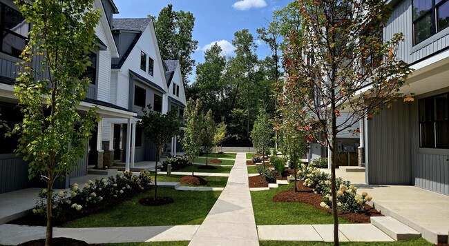 Hideaway Apartments in Ann Arbor, MI - Foto de edificio - Building Photo