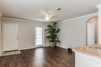 The Cove at Heatherwilde - (62 & Older) in Pflugerville, TX - Building Photo - Building Photo