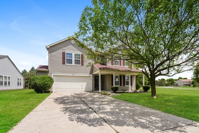 property at 5851 N Quincy Dr