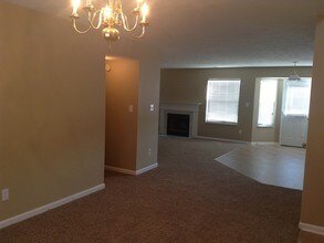 10827 Tanbark Dr in Indianapolis, IN - Building Photo - Building Photo