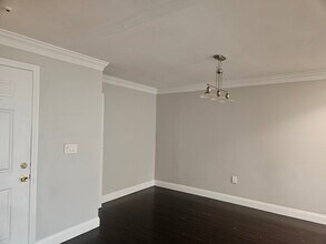 10 Shadowbrook Ln in Milford, MA - Building Photo - Building Photo