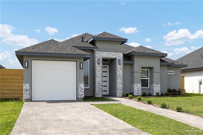2904 E UVA Ave in Hidalgo, TX - Building Photo - Building Photo