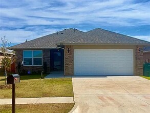 9120 Quapaw Crk Trl in Oklahoma City, OK - Foto de edificio - Building Photo