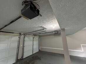 407 Bertha Way in Vine Grove, KY - Building Photo - Building Photo