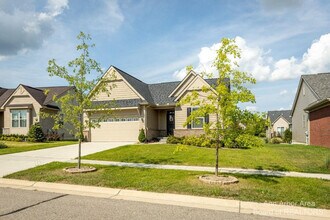 8389 Ardmoor Dr in Superior Township, MI - Building Photo - Building Photo