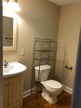 337 Martin Luther King Jr Dr, Unit C in Greensboro, NC - Foto de edificio - Building Photo