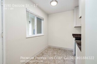 1590 Oregon St in Berkeley, CA - Building Photo - Building Photo