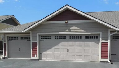 1036 Flanders Creek Ave in Bozeman, MT - Foto de edificio - Building Photo