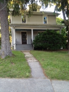 123 W Broad St in Stamford, CT - Building Photo