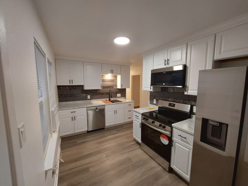 335 Valley Dr in Sterling, CO - Building Photo