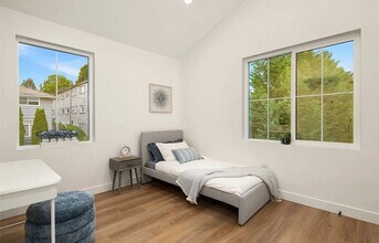 9224 36th Ave SW in Seattle, WA - Building Photo - Building Photo