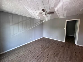 309 E Dean Ave in Killeen, TX - Building Photo - Building Photo