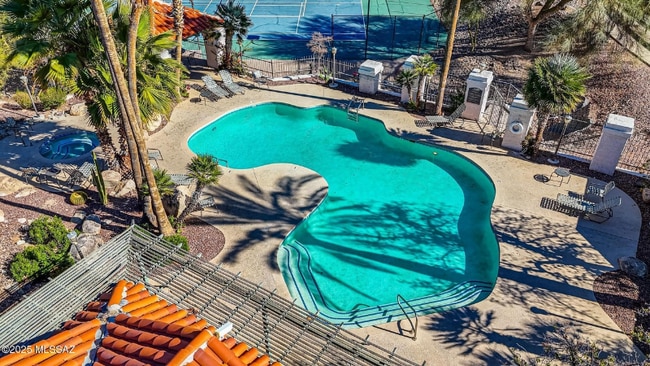 3210 E Calle De La Punta