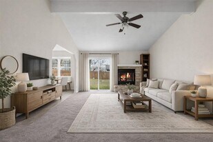 9816 Teasdale Terrace in Austin, TX - Building Photo