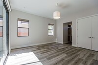 74 Pristine Glen St in Las Vegas, NV - Building Photo - Building Photo