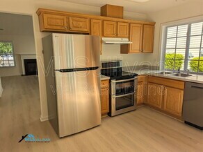 1327 Fairmont St in Durham, NC - Building Photo - Building Photo