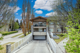 Bonivista Estates I in Calgary, AB - Building Photo - Building Photo