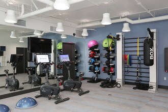 NVE at Fairfax in Los Angeles, CA - Foto de edificio - Interior Photo