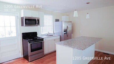 1205 Greenville Ave in Richmond, VA - Building Photo - Building Photo