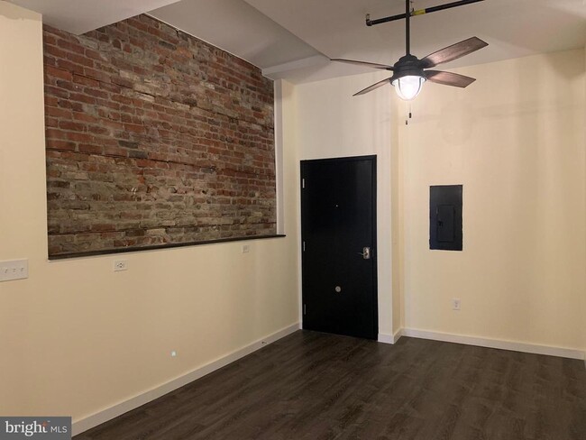 833 N Market St in Wilmington, DE - Building Photo - Building Photo