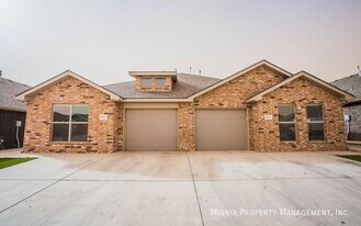2120 N Jayton Ave in Lubbock, TX - Building Photo