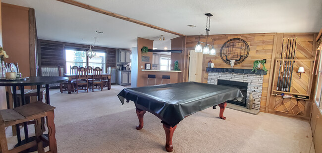 5809 Parkside Ct in Granbury, TX - Building Photo - Building Photo