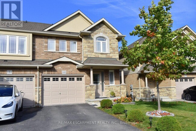 property at 102 Celestial Cres