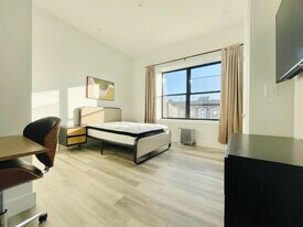 Furnished room/NOT APARTMENT in Brooklyn, NY - Building Photo