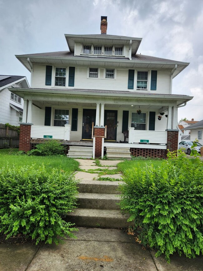 property at 126 Englewood Rd