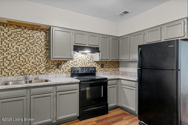 1704 De Soto Terrace in Louisville, KY - Building Photo - Building Photo