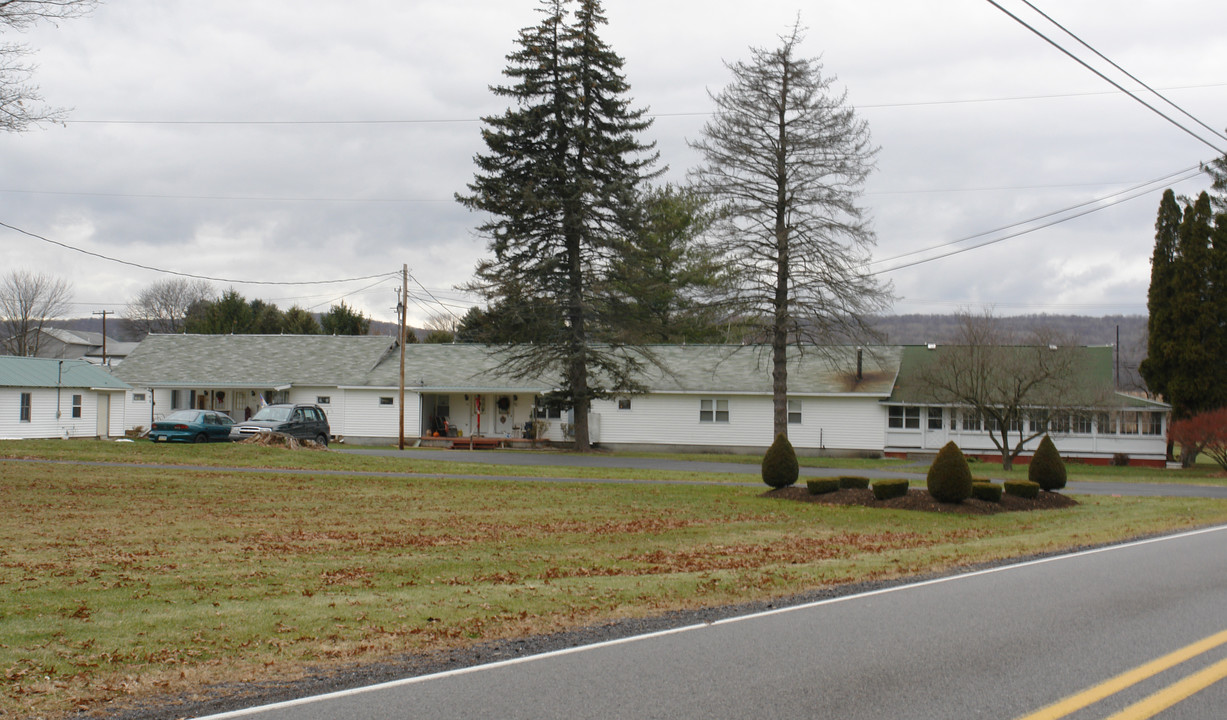 106-114 Kim Ave in Bellefonte, PA - Building Photo