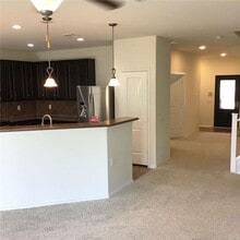 8700 Keynes Ln in Austin, TX - Building Photo - Building Photo