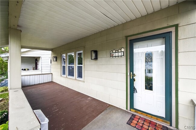 111 Maplehurst Ave in Syracuse, NY - Building Photo - Building Photo