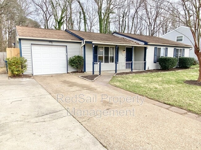 property at 725 Chatsworth Dr