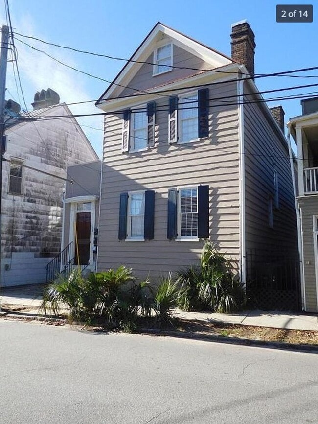 109 Coming St in Charleston, SC - Building Photo - Building Photo