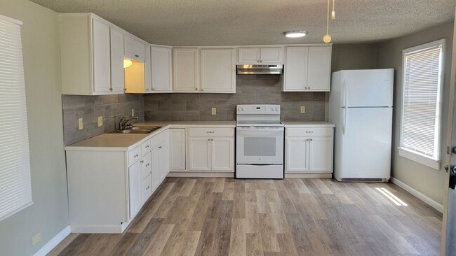 7406 18th St in Lubbock, TX - Building Photo - Building Photo