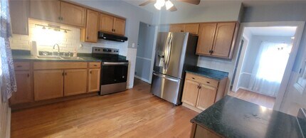 95 Derhake Rd in Florissant, MO - Building Photo - Building Photo